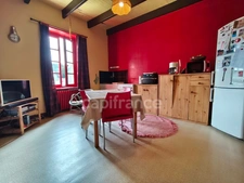 HUELOOGAT – IMMEUBLE , LOGEMENTS ET FORT POTENTIEL