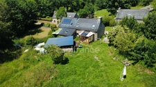 Maison en pierre – 2 500 m² de terrain – Calme absolu et nature 
