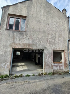 HUELOOGAT – IMMEUBLE , LOGEMENTS ET FORT POTENTIEL