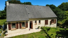 Maison familiale avec grand terrain – Berrien, au cœur des Monts d'Arrée