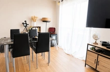 UN APPARTEMENT OÙ IL EST FACILE DE SE PROJETER