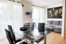 UN APPARTEMENT OÙ IL EST FACILE DE SE PROJETER