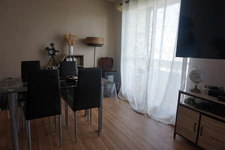 UN APPARTEMENT OÙ IL EST FACILE DE SE PROJETER