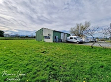 Local d'activité de 173 m² sur terrain constructible de 2 048 m²