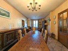 Lourdes – Maison de caractère style basque, modulable, idéale pour un projet familial ou locatif.