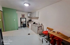 Local d'activité de 173 m² sur terrain constructible de 2 048 m²