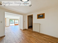 10 minutes from Saint-Amour – Village house of 103 m² with 3 bedrooms and convertible attic -- Montrevel Morges (39320), Jura area