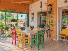 Entre lacs, montagnes et nature, une maison familiale avec une magnifique vue dégagée