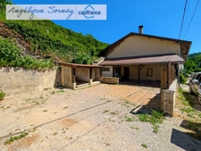 10 minutes from Saint-Amour – Village house of 103 m² with 3 bedrooms and convertible attic -- Montrevel Morges (39320), Jura area