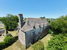 Manoir d’exception du XVIIIᵉ siècle et son parc clos au cœur de Loudéac