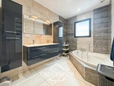 Maison à vendre 7 pièces CLONAS SUR VAREZE (38)
