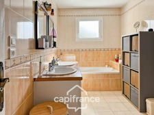 Maison à vendre 6 pièces SAINT CYR (07)