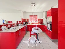 Maison à vendre  de plain-pied avec 6 pièces à SAINT UZE (26)