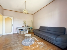 Maison à BOURG DE PEAGE (26) sur terrain de 659 m² proche du centre ville,