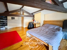 Maison à vendre 9 pièces de 197m² à Châteauneuf-de-Galaure (26)
