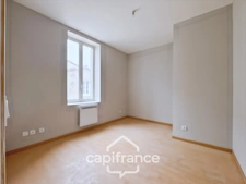 Building for sale in SAINT VALLIER (26)