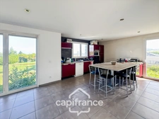 Maison à vendre 8 pièces BEAUSEMBLANT (26)