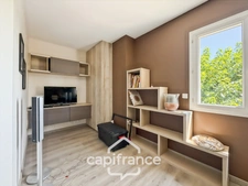 Maison Familiale avec piscine composée de 5 chambres sur ANJOU (38)