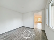 Maison à vendre 8 pièces DAVEZIEUX (07)