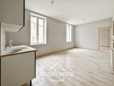 Building for sale in SAINT VALLIER (26)