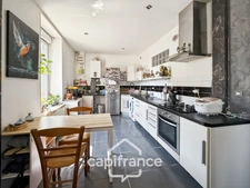 Ground floor apartment for sale, 4 rooms, Givors (69)