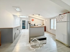 Building for sale in SAINT VALLIER (26)