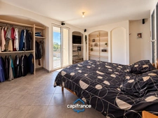 MAISON ENTIÈREMENT RÉNOVÉE DE 195 M² – 4 CHAMBRES – PISCINE – POOL HOUSE – CADRE VERDOYANT