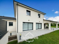 Maison à vendre 7 pièces CLONAS SUR VAREZE (38)