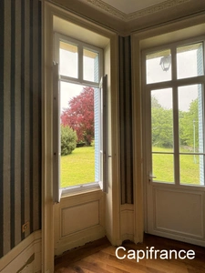 Dpt Isère (38), à vendre EYZIN PINET propriete P15 de 600 m² - Terrain de 1,20 Ha 