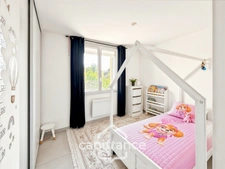 Maison plain-pied de 65,4m² à vendre à BEAUSEMBLANT (26)