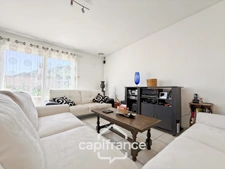 Maison à vendre  de plain-pied avec 6 pièces à SAINT UZE (26)
