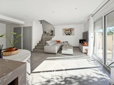 Maison à vendre avec garage, jardin, terrasse, place de parking, 3 chambres à SALAISE SUR SANNE (38)
