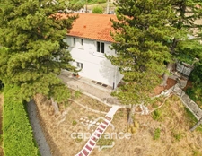 House for sale in the hills above Givors with panoramic views of the Rhône