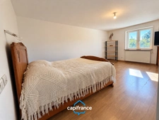 MAISON ENTIÈREMENT RÉNOVÉE DE 195 M² – 4 CHAMBRES – PISCINE – POOL HOUSE – CADRE VERDOYANT