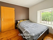 Maison à vendre 9 pièces de 197m² à Châteauneuf-de-Galaure (26)
