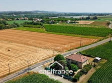 Chanas – Une maison familiale au cœur d'un environnement naturel privilégié composée de 6 pièces