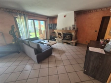 Maison à vendre 10 pièces  (05)