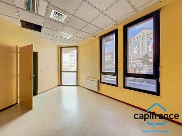 À louer : local pro 240 m² en RDC centre Bitche – divisible – accès PMR