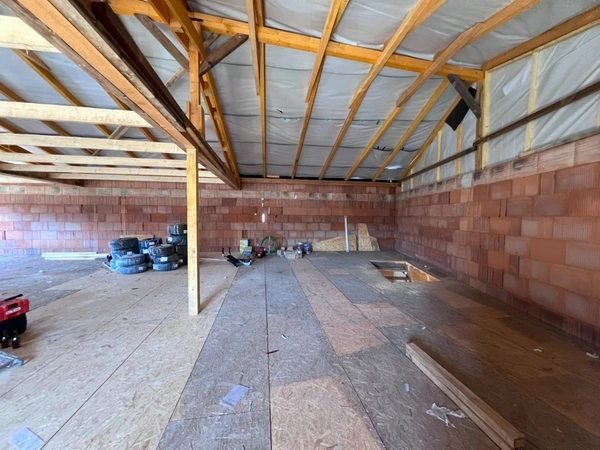 À LOUER – LOCAL DE STOCKAGE DE 170 m² – BAERENTHAL (57230)