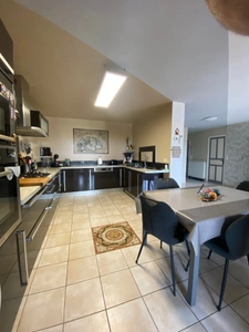 Maison à vendre 7 pièces MONTMEYAN (83)