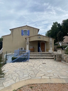 Maison à vendre 7 pièces MONTMEYAN (83)