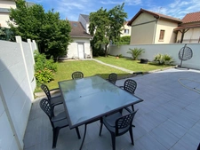 SUPERBE MAISON DE 8 PIECES DE 215 M2 , TERRASSE , JARDIN ET GARAGE DOUBLE - QUARTIER PRIVILEGIE DU HAUT DE BONNEUIL (94380)