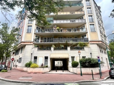 Appartement 3 pièces de 65m2 avec balcon , terrasse , cave et parking privatif à ST MAURICE (94410)