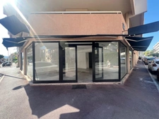 LOCAL COMMERCIAL DE 71M2 A VENDRE - SECTEUR PLAGE - CENTRE VILLE DE JUAN LES PINS (06)