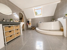 Maison à vendre 9 pièces Proche de AUNEUIL (60)