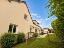Maison à vendre 9 pièces Proche de AUNEUIL (60)