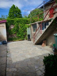 RABASTENS - MAISON DE VILLE avec TERRASSE ET GARAGE
