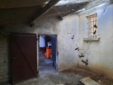 Saint JULIEN DU PUY maison de type 3 avec garage et jardin