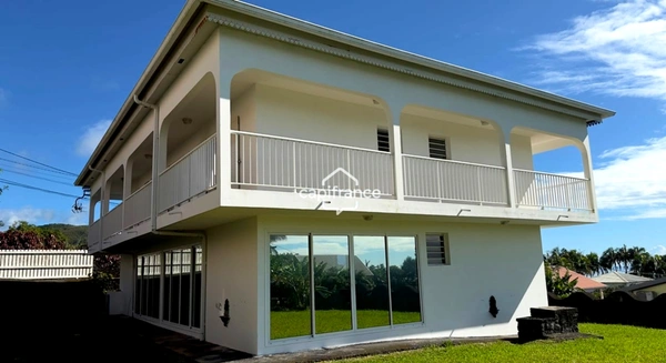 Maison à vendre 4 pièces SAINT BENOIT (974)