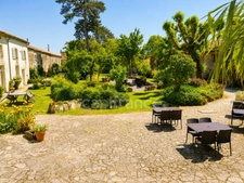 EXCEPTIONAL 17TH-CENTURY ESTATE – 1,370 M² – 2 HECTARES – SWIMMING POOL – GUEST HOUSE & RECEPTION FACILITIES